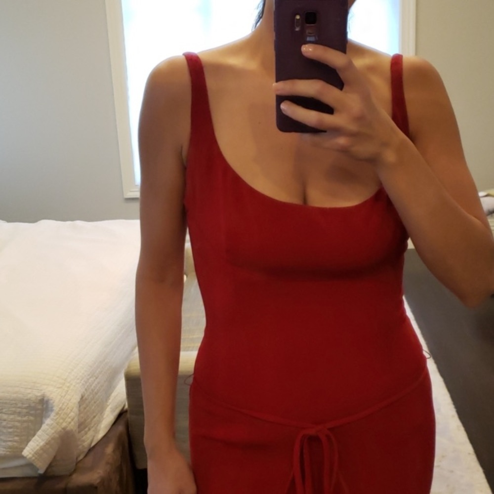 Elie Tahari Red Sleeveless Dress